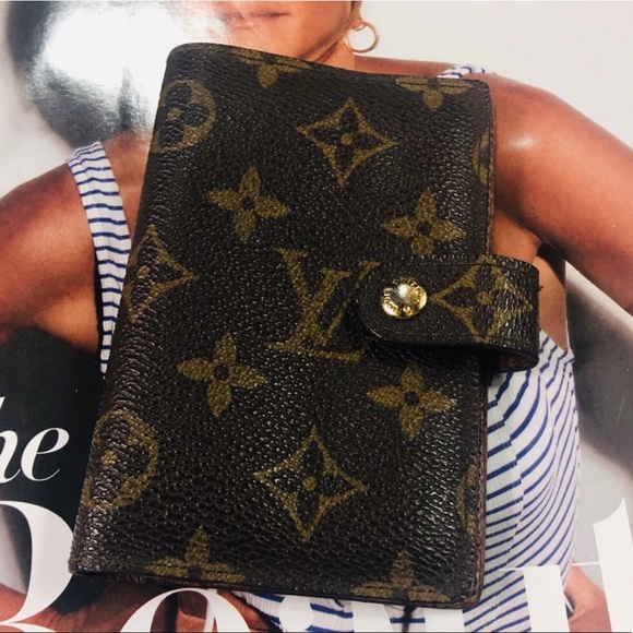 Louis Vuitton Accessories - Louis Vuitton Vintage “2001” Planner